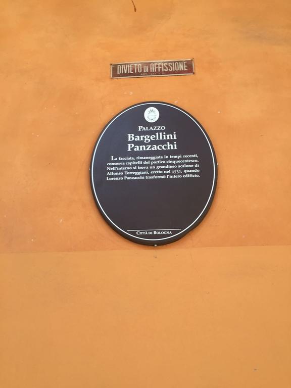 Palazzo Bargellini Panzacchi Apartments Bologne Extérieur photo