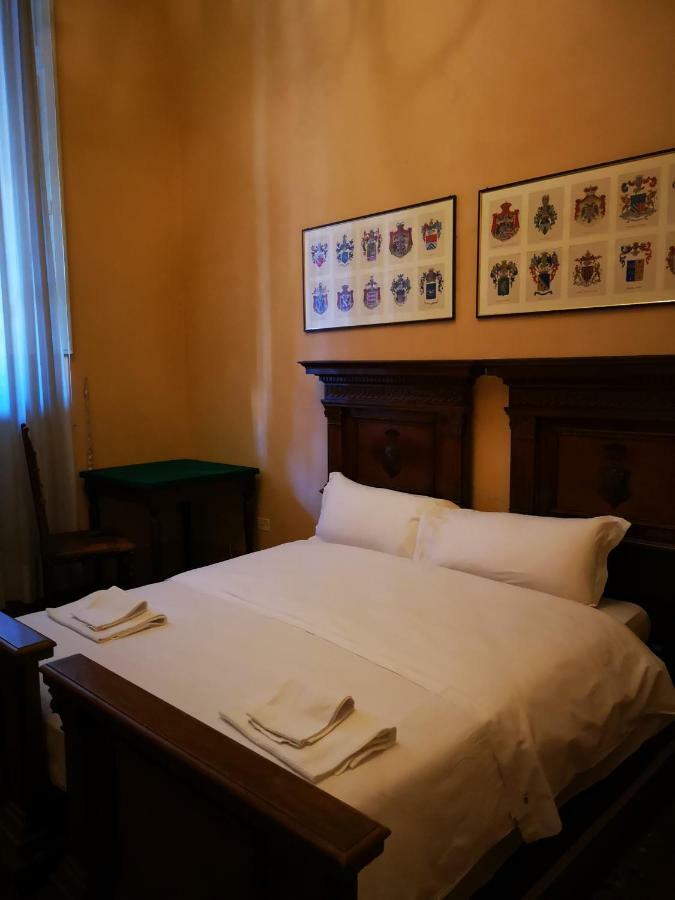 Palazzo Bargellini Panzacchi Apartments Bologne Extérieur photo